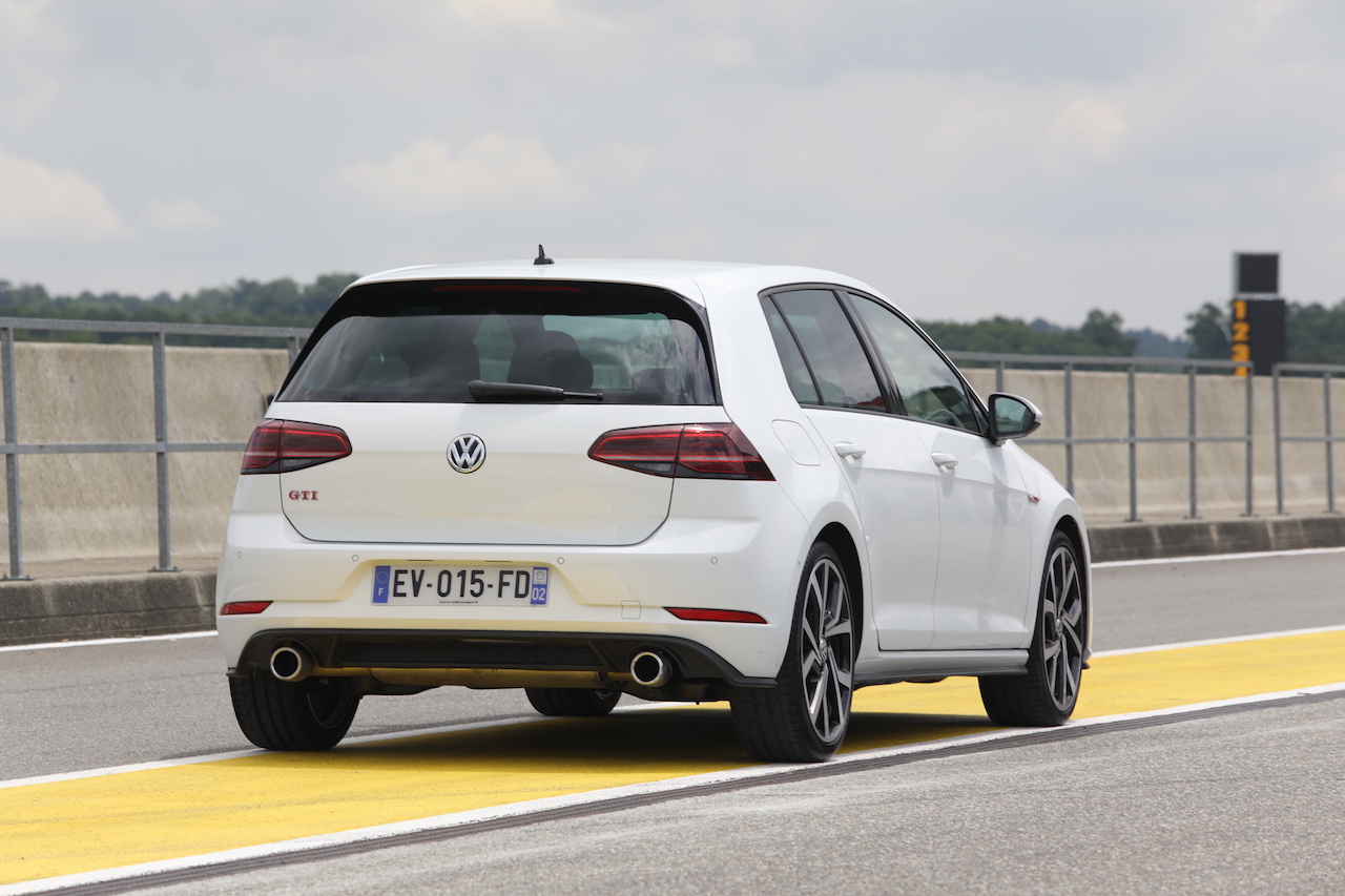 ESSAI VOLKSWAGEN GOLF 7 GTi PERFORMANCE 2019 AUTO MAG
