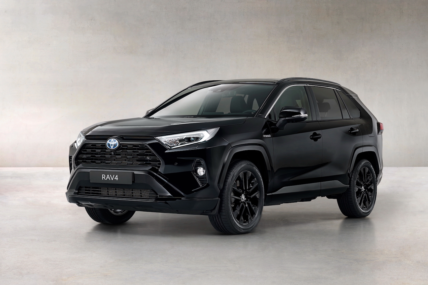 Toyota Rav4 Hybrid Black Edition 2020 Une Édition Noir Cest Noir