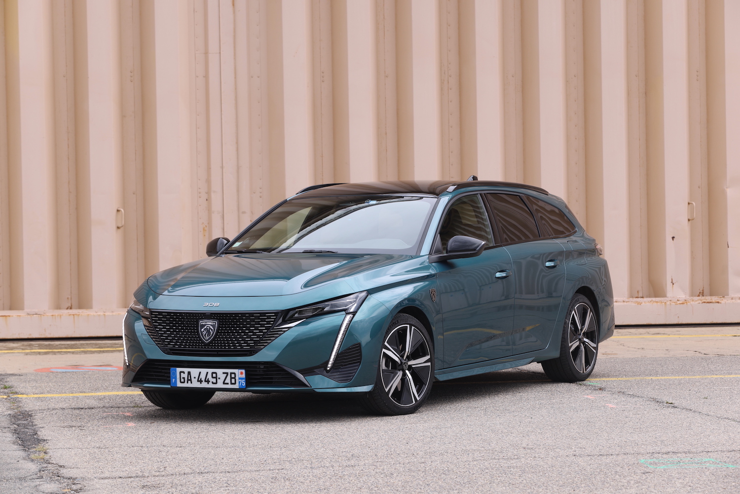 Protection De Seuil Arrière En Inox Noir - Compatible Peugeot 308 III SW 2021 Et +, Style 'Ribs'