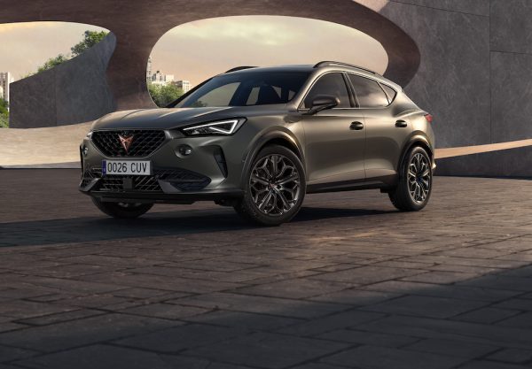 Barre Tetto In Alluminio Nero Per Cupra Formentor 2020-2025, Modello Fly - Set Da 2, Portata 75 Kg In Movimento