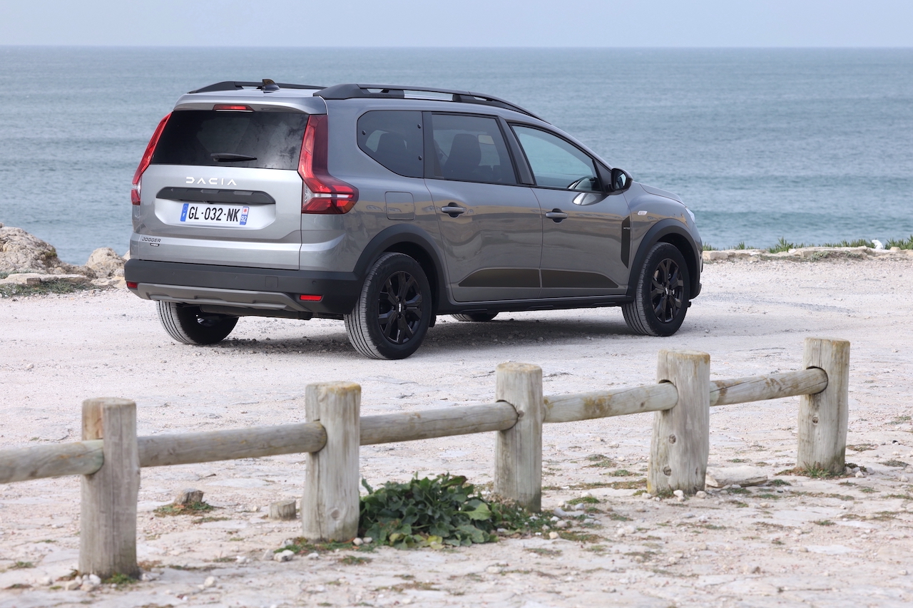 Essai - Dacia Jogger hybrid Extreme (2023) : le luxe accessible