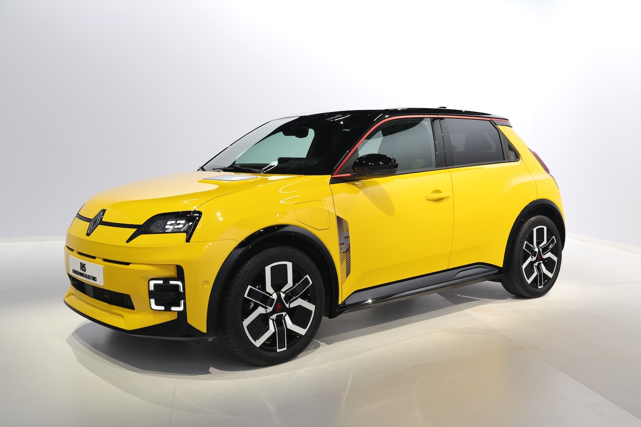 RENAULT 5 E TECH ELECTRIC 2024 AUTO MAG RENAULT 5 E TECH ELECTRIC 2024 AUTO MAG