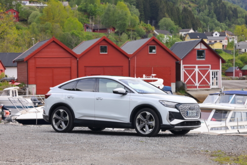 audi-q4-sportback-e-tron-s-line-50-quattro-2022-photo-laurent-sanson-11