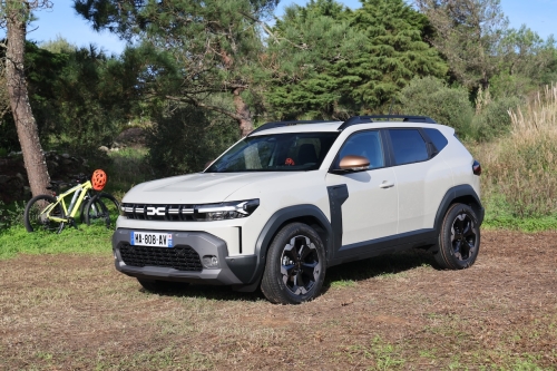 dacia-duster-3-2024-preshow-photo-laurent-sanson-25