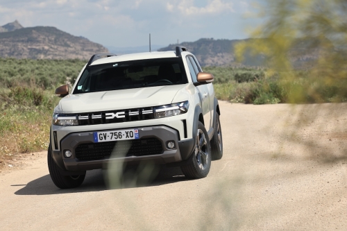 dacia-duster-3-hybrid-140-extreme-2024-photo-laurent-sanson-36