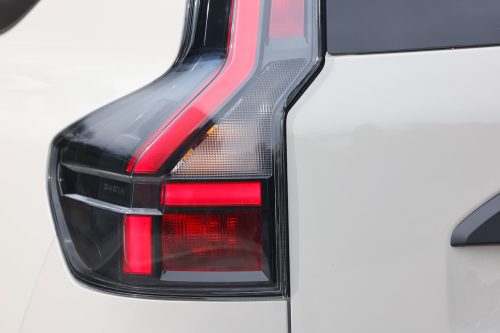 dacia-jogger-hybrid-155-2026-photo-laurent-sanson-08