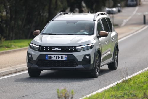 dacia-jogger-hybrid-155-2026-photo-laurent-sanson-15