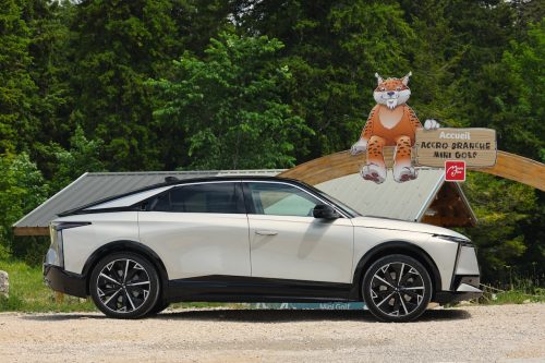 ds-numero-8-awd-2025-photo-laurent-sanson-03