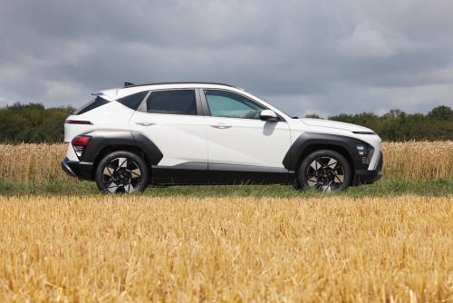 hyundai-kona-2-hybrid-2023-photo-laurent-sanson-02