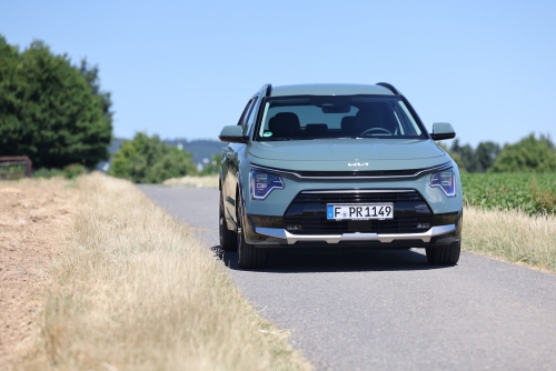 kia-niro-2-hev-hybrid-2022-photo-laurent-sanson-01 (1)