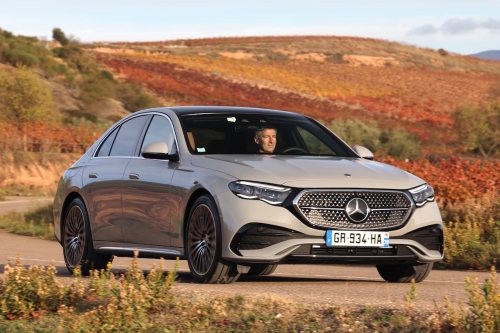 mercedes-classe-e-300e-amg-line-2024-photo-laurent-sanson-01 (1)