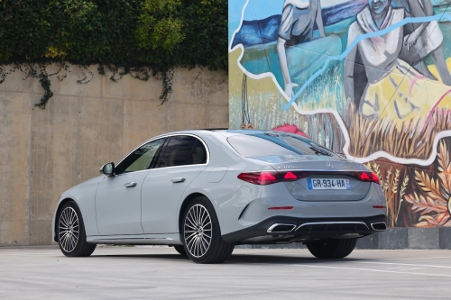 mercedes-classe-e-300e-amg-line-2024-photo-laurent-sanson-04