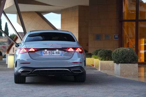 mercedes-classe-e-300e-amg-line-2024-photo-laurent-sanson-08