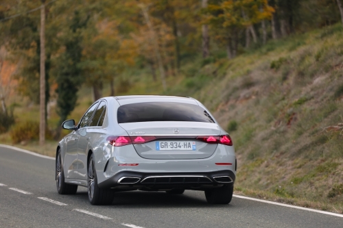 mercedes-classe-e-300e-amg-line-2024-photo-laurent-sanson-23