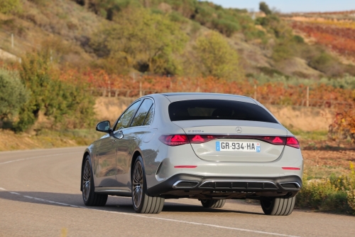 mercedes-classe-e-300e-amg-line-2024-photo-laurent-sanson-25