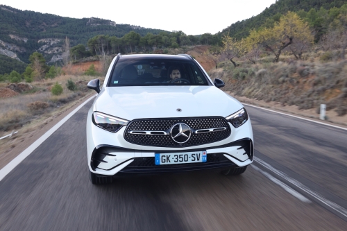 mercedes-glc-2-220d-hybrid-amg-line-2023-photo-laurent-sanson-27