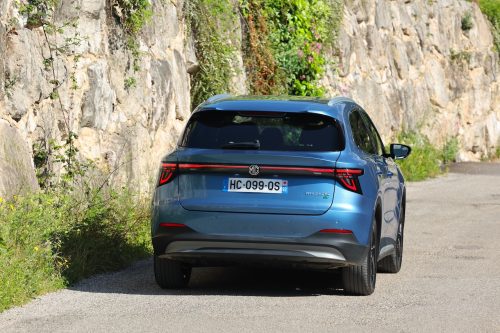 mgs5-ev-luxury-2025-photo-laurent-sanson-04