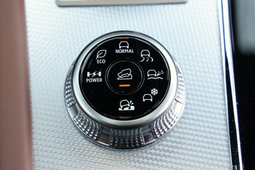 mitsubishi-outlander-4-phev-2025-photo-laurent-sanson-18