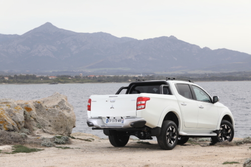 mitsubishi l200 double cab instyle 2018 photo laurent sanson-04