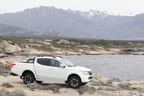 mitsubishi l200 double cab instyle 2018 photo laurent sanson-05