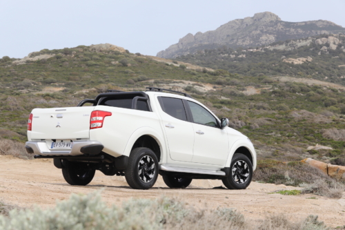 mitsubishi l200 double cab instyle 2018 photo laurent sanson-06