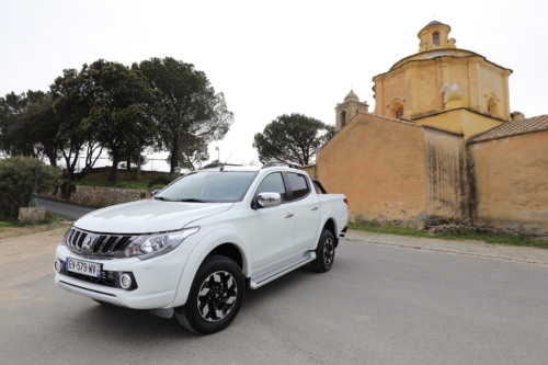 mitsubishi l200 double cab instyle 2018 photo laurent sanson-08