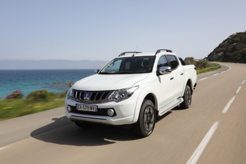 mitsubishi l200 double cab instyle 2018 photo laurent sanson-33