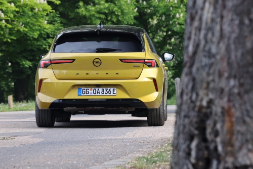 opel-astra-6-hybrid-180-ultimate-2022-photo-laurent-sanson-04