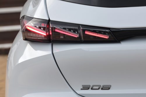 peugeot-308-3-hybrid-145-gt-exclusive-2026-photo-laurent-sanson-12