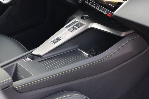 peugeot-308-3-hybrid-145-gt-exclusive-2026-photo-laurent-sanson-14