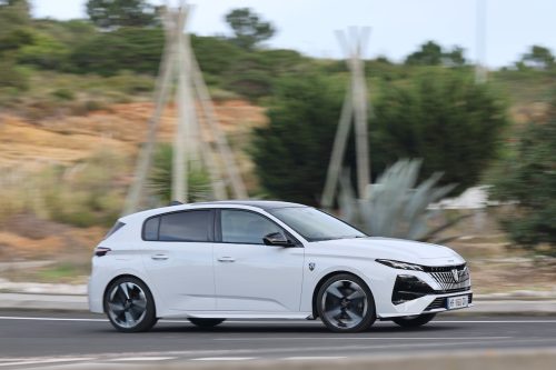 peugeot-308-3-hybrid-145-gt-exclusive-2026-photo-laurent-sanson-22