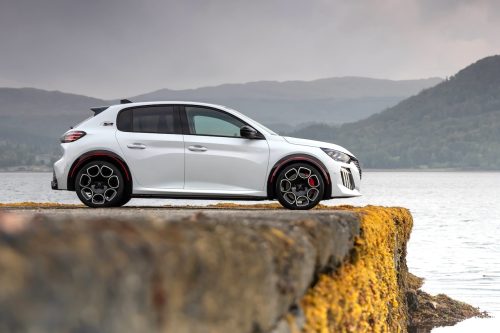 peugeot-e-208-gti-2027-photo-tibo-03