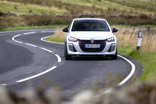 peugeot-e-208-gti-2027-photo-tibo-19