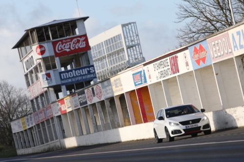 peugeot 308 gti by peugeot sport phase 2 photo laurent sanson-22