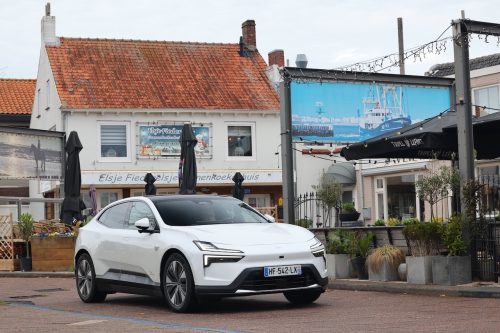 polestar-4-rwd-100-kWh-2026-photo-laurent-sanson-02