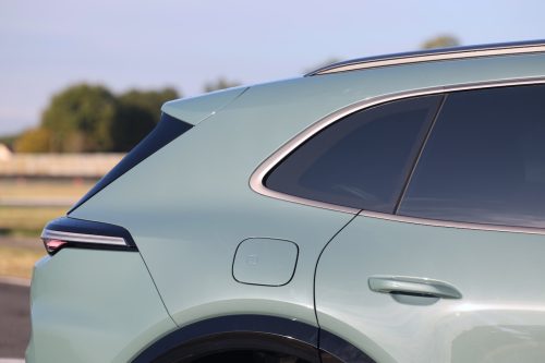 porsche-cayenne-turbo-electric-2026-photo-laurent-sanson-08