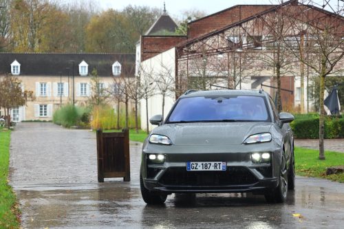 porsche-macan-turbo-electric-2025-photo-laurent-sanson-04