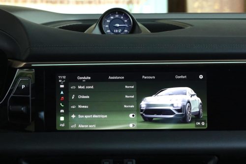 porsche-macan-turbo-electric-2025-photo-laurent-sanson-12