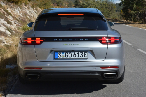 porsche panamera sport turismo e-hybrid 2018-06