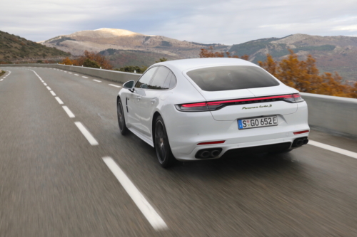 porsche panamera turbo s e-hybrid 2021 photo laurent sanson-01 (1)