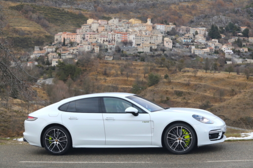 porsche panamera turbo s e-hybrid 2021 photo laurent sanson-05
