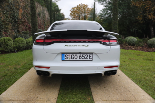 porsche panamera turbo s e-hybrid 2021 photo laurent sanson-12