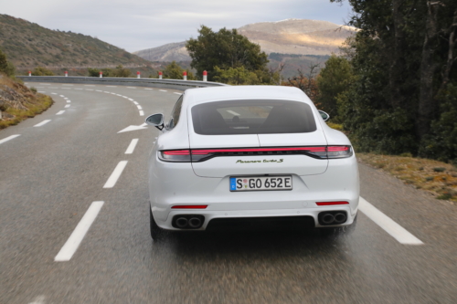 porsche panamera turbo s e-hybrid 2021 photo laurent sanson-26