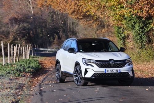 renault-austral-e-tech-full-hybrid-200-2023-photo-laurent-sanson-05