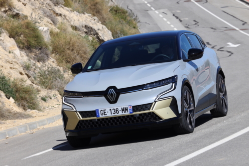 renault-megane-e-tech-ev60-iconic-2022-photo-laurent-sanson-26