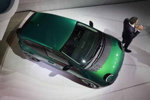 renault-twingo-e-tech-electric-2026-revelation-paris-06-11-2025-photo-laurent-sanson-14