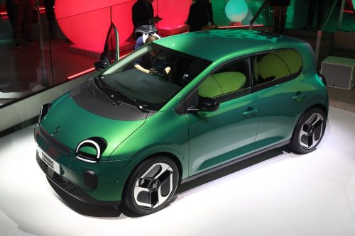renault-twingo-e-tech-electric-2026-revelation-paris-06-11-2025-photo-laurent-sanson-38