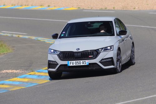 skoda-octavia-4-rs-berline-2022-photo-laurent-sanson-01 (1) (1)