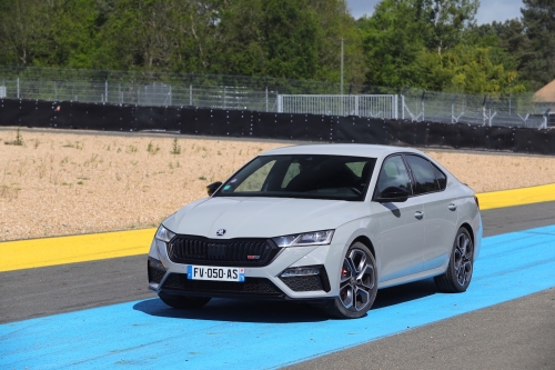 skoda-octavia-4-rs-berline-2022-photo-laurent-sanson-03