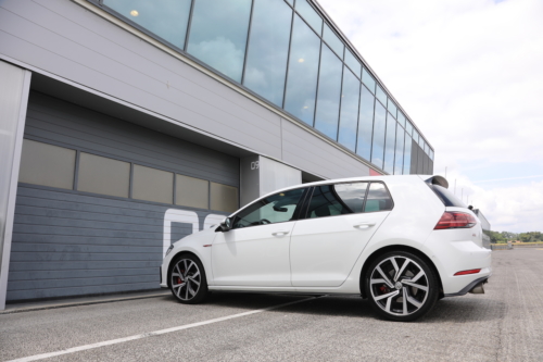 volkswagen golf 7 gti performance photo laurent sanson-05